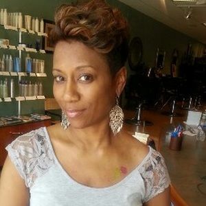 Meet your Posher, Michele